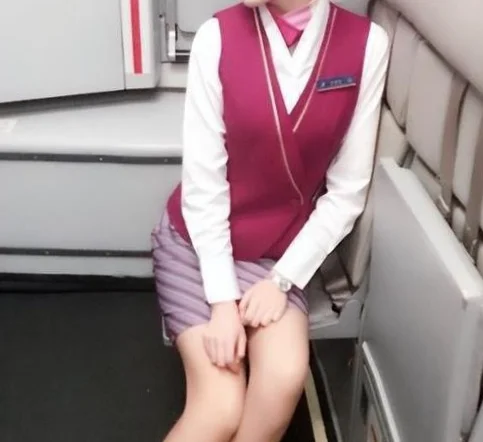 空乘女大的外围生涯