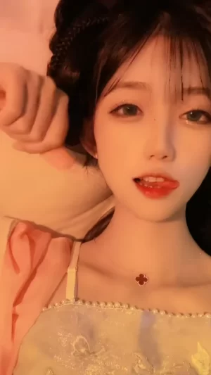 清纯傲娇而又充满涩涩想法的妹妹